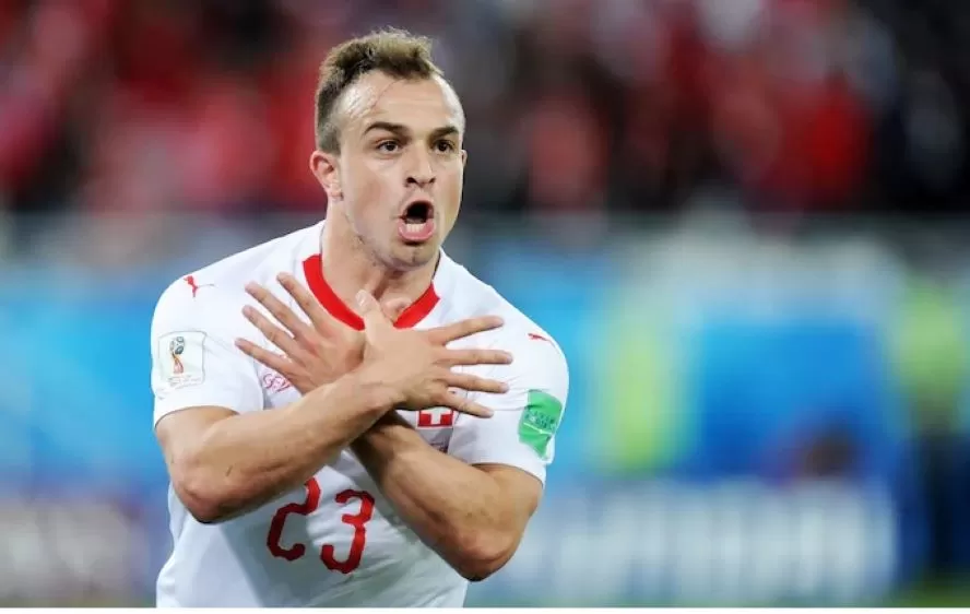 Aksi Xherdan Shaqiri di timnas Swiss. 